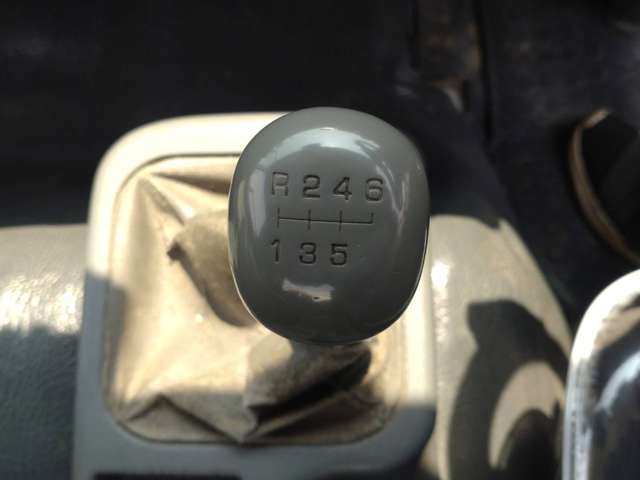 三菱ふそうファイタータンクローリー 2層4KL 消防書類有り|中古トラックの販売・買取・査定のアイナビ