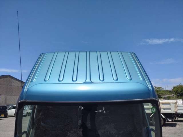 日野自動車デュトロタンクローリー 1層3KL 消防書類有り|中古トラックの販売・買取・査定のアイナビ