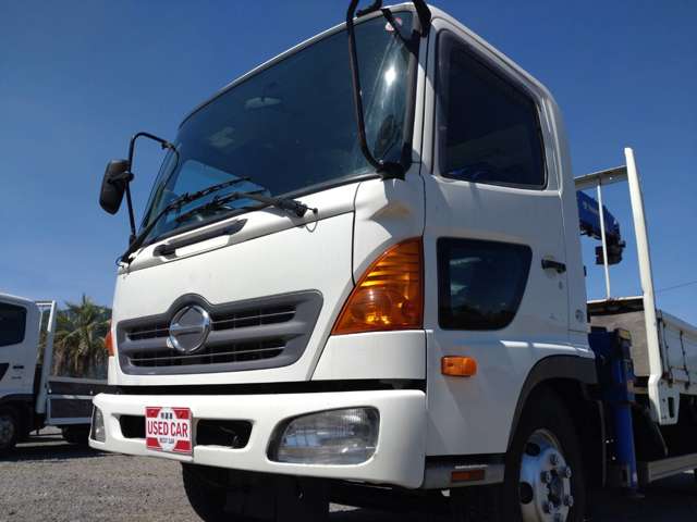 日野自動車レンジャー4トンユニック 4段クレーン ラジコン付|中古トラックの販売・買取・査定のアイナビ