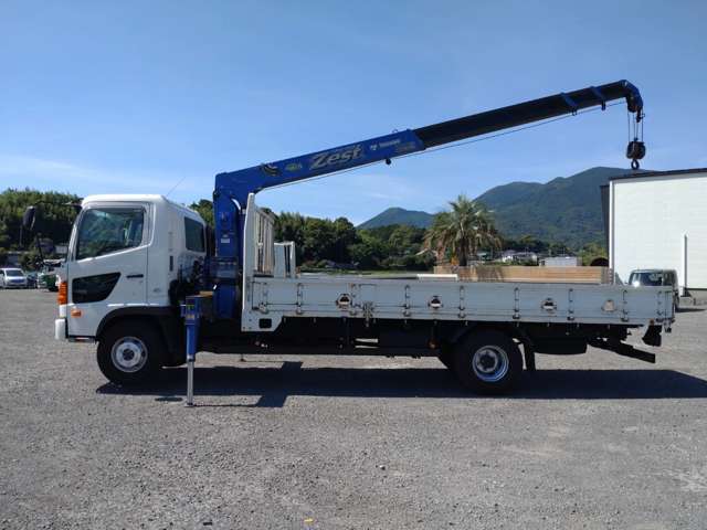 日野自動車レンジャー4トンユニック 4段クレーン ラジコン付|中古トラックの販売・買取・査定のアイナビ