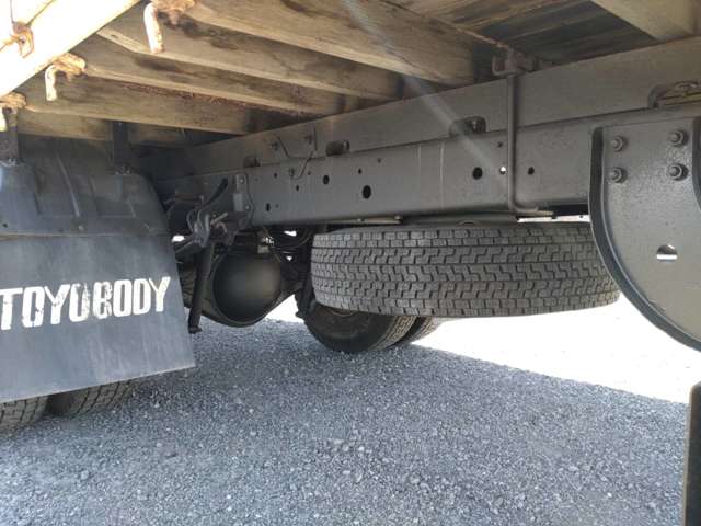 日野自動車レンジャー4トンユニック 4段クレーン ラジコン付|中古トラックの販売・買取・査定のアイナビ