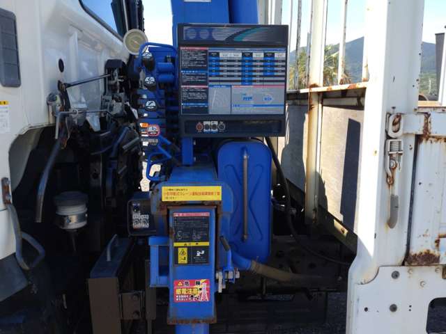 日野自動車レンジャー4トンユニック 4段クレーン ラジコン付|中古トラックの販売・買取・査定のアイナビ