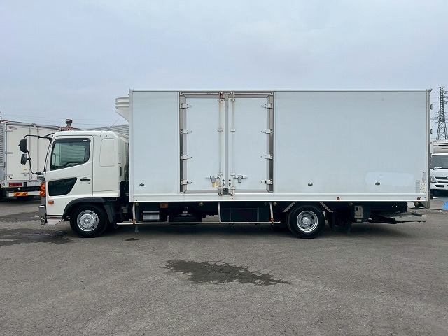 -30℃低温設定★後輪エアサス★格納式パワーゲート★フルワイド|中古トラックの販売・買取・査定のアイナビ