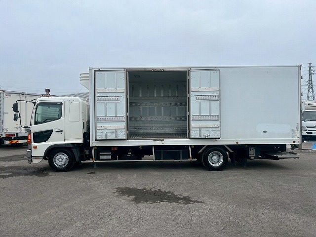 -30℃低温設定★後輪エアサス★格納式パワーゲート★フルワイド|中古トラックの販売・買取・査定のアイナビ