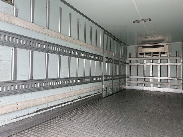 -30℃低温設定★後輪エアサス★格納式パワーゲート★フルワイド|中古トラックの販売・買取・査定のアイナビ