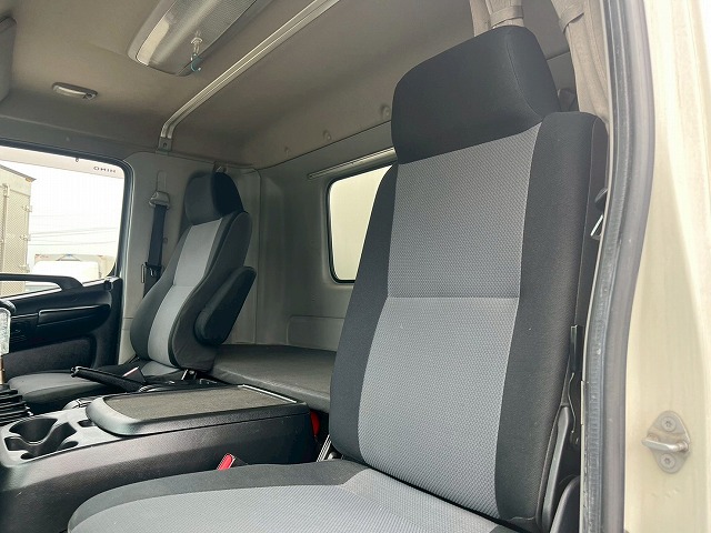 -30℃低温設定★後輪エアサス★格納式パワーゲート★フルワイド|中古トラックの販売・買取・査定のアイナビ