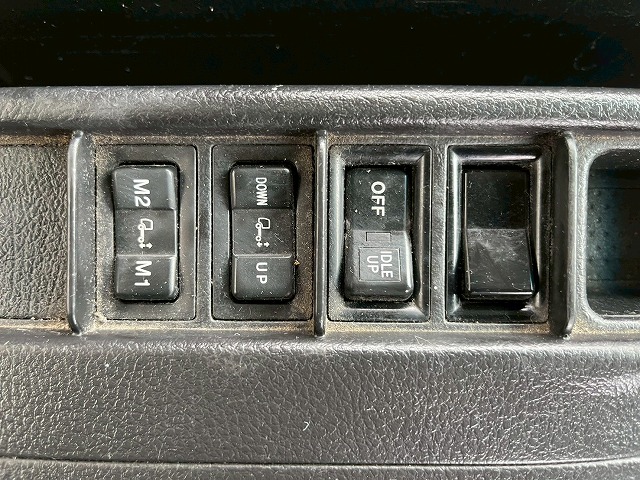 -30℃低温設定★後輪エアサス★格納式パワーゲート★フルワイド|中古トラックの販売・買取・査定のアイナビ