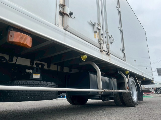 -30℃低温設定★後輪エアサス★格納式パワーゲート★フルワイド|中古トラックの販売・買取・査定のアイナビ