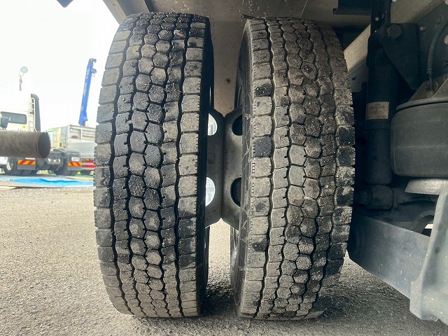 -30℃低温設定★後輪エアサス★格納式パワーゲート★フルワイド|中古トラックの販売・買取・査定のアイナビ