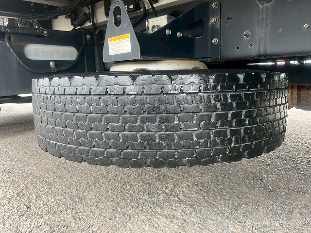 -30℃低温設定★後輪エアサス★格納式パワーゲート★フルワイド|中古トラックの販売・買取・査定のアイナビ