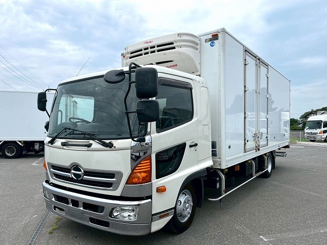 -30℃低温設定★後輪エアサス★格納式パワーゲート★フルワイド|中古トラックの販売・買取・査定のアイナビ