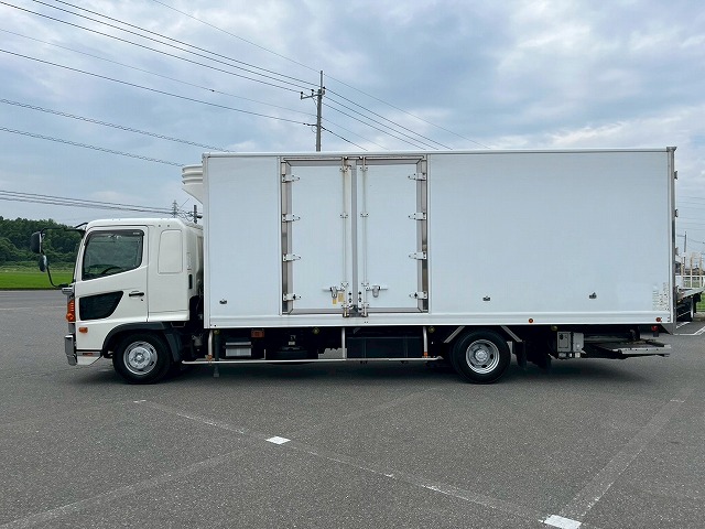 -30℃低温設定★後輪エアサス★格納式パワーゲート★フルワイド|中古トラックの販売・買取・査定のアイナビ