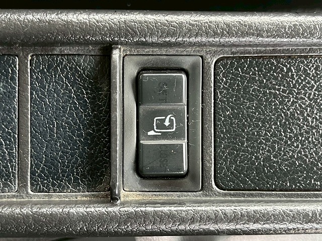 -30℃低温設定★後輪エアサス★格納式パワーゲート★フルワイド|中古トラックの販売・買取・査定のアイナビ