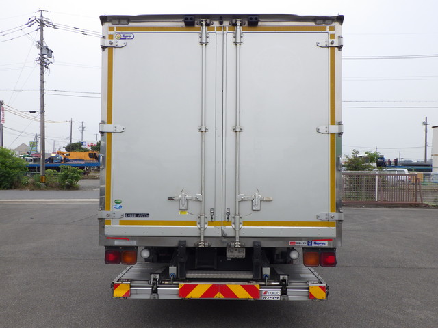 イスズ2PG-FRR90T2冷凍車4tワイド|中古トラックの販売・買取・査定のアイナビ