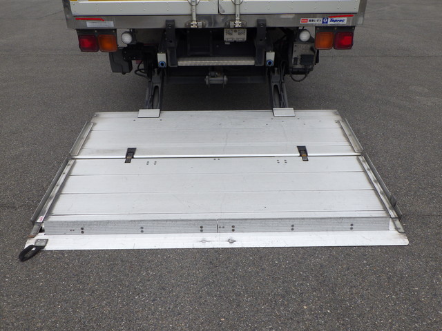 イスズ2PG-FRR90T2冷凍車4tワイド|中古トラックの販売・買取・査定のアイナビ