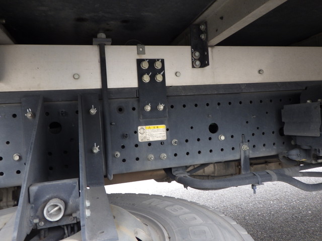 イスズ2PG-FRR90T2冷凍車4tワイド|中古トラックの販売・買取・査定のアイナビ