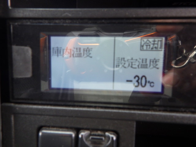 イスズ2PG-FRR90T2冷凍車4tワイド|中古トラックの販売・買取・査定のアイナビ