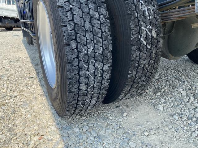 いすゞ ダンプ フォワード|中古トラックの販売・買取・査定のアイナビ