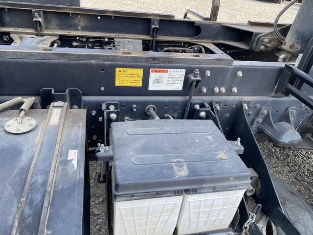 いすゞ ダンプ フォワード|中古トラックの販売・買取・査定のアイナビ