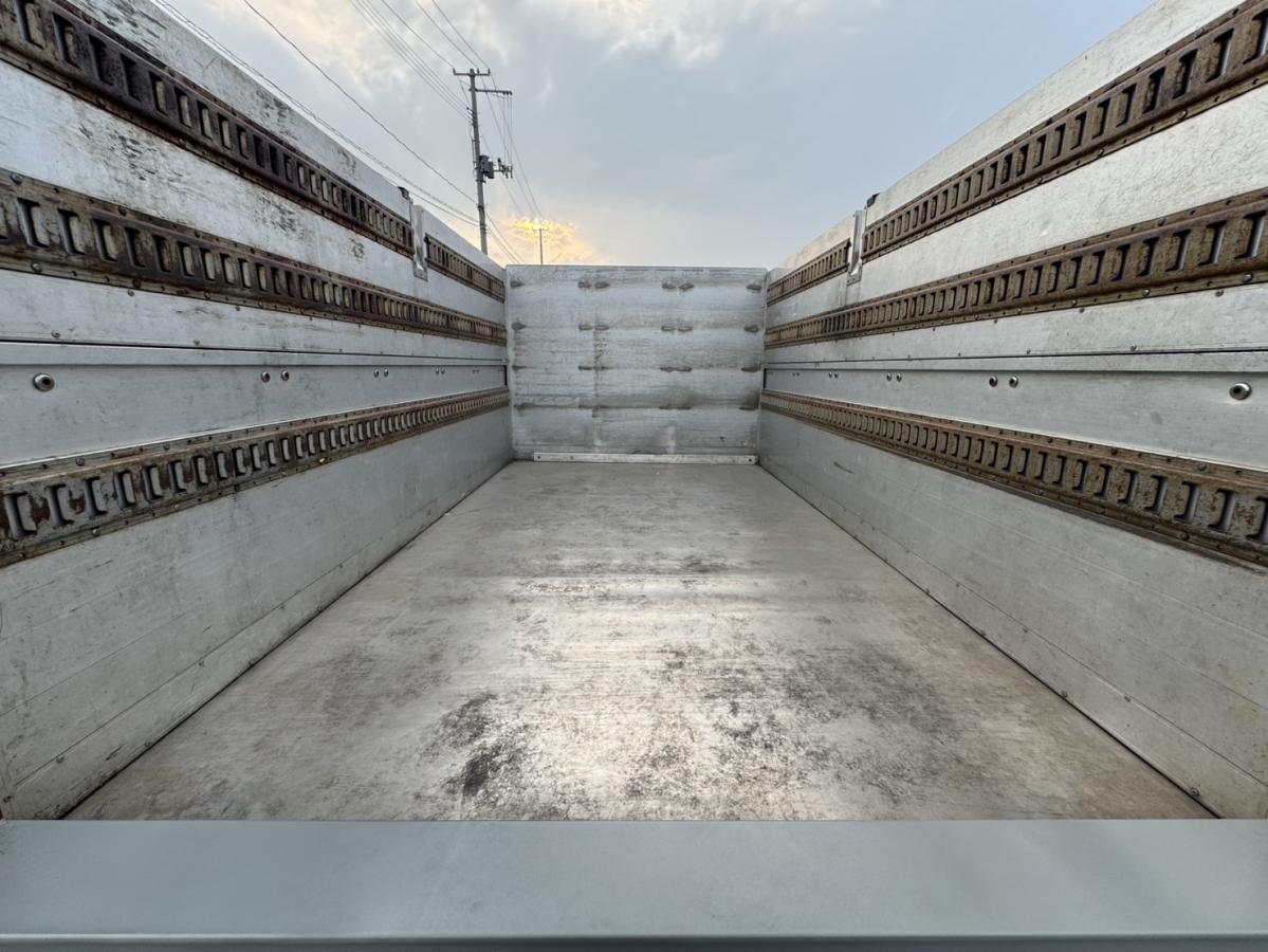 平成23年エルフアルミブロック平パワーゲートマニュアル6速|中古トラックの販売・買取・査定のアイナビ