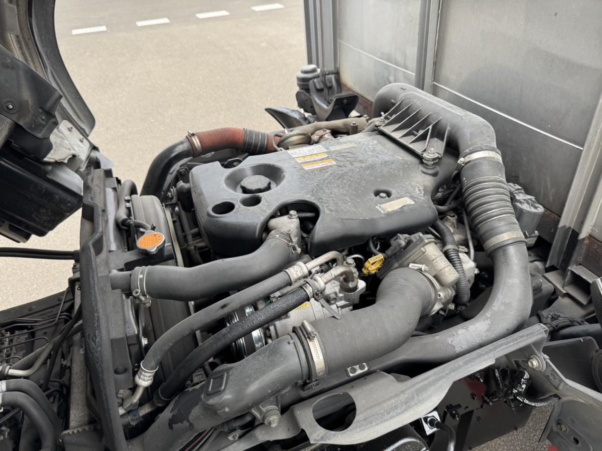 平成23年エルフアルミブロック平パワーゲートマニュアル6速|中古トラックの販売・買取・査定のアイナビ