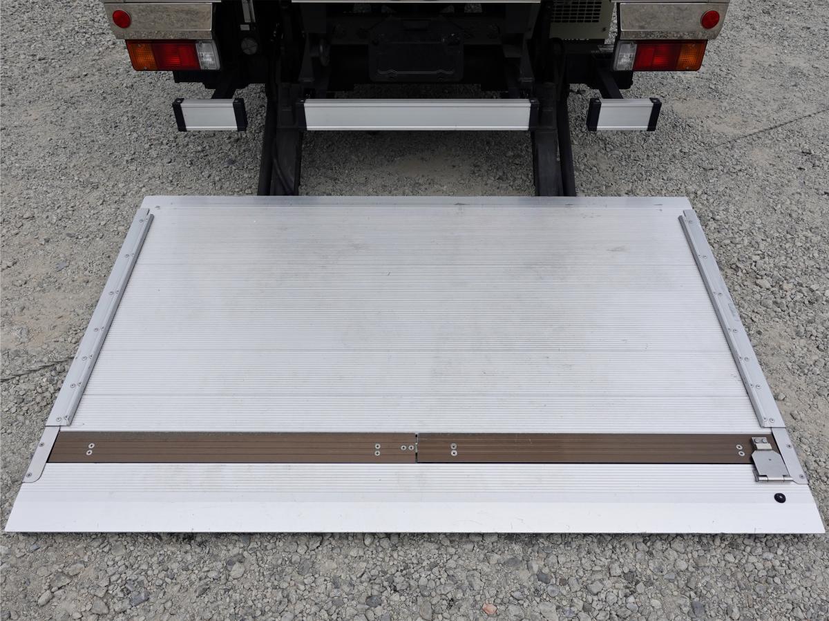 跳上パワーゲート1tスタンバイ低温冷蔵冷凍ワイドロング|中古トラックの販売・買取・査定のアイナビ