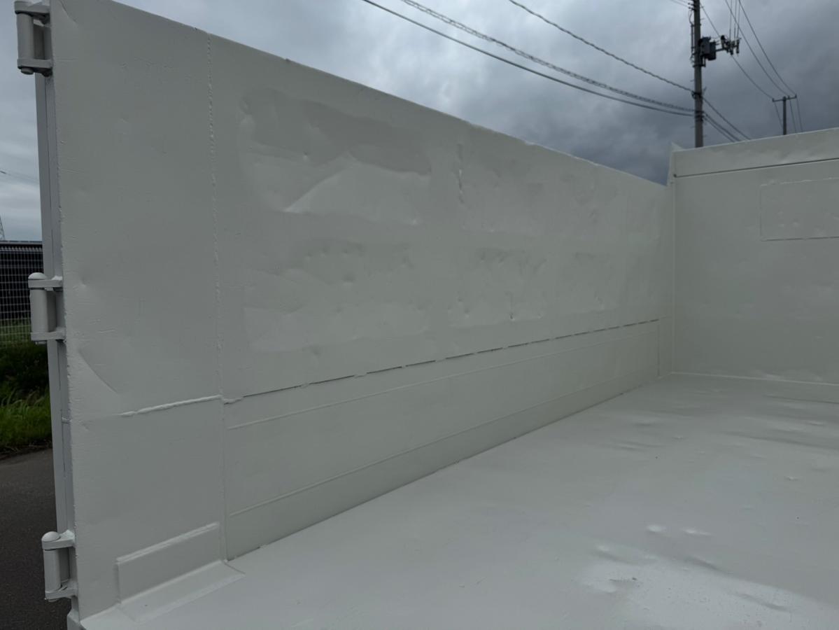 平成24年エルフ深ダンプマニュアル6速あゆみ掛け有|中古トラックの販売・買取・査定のアイナビ