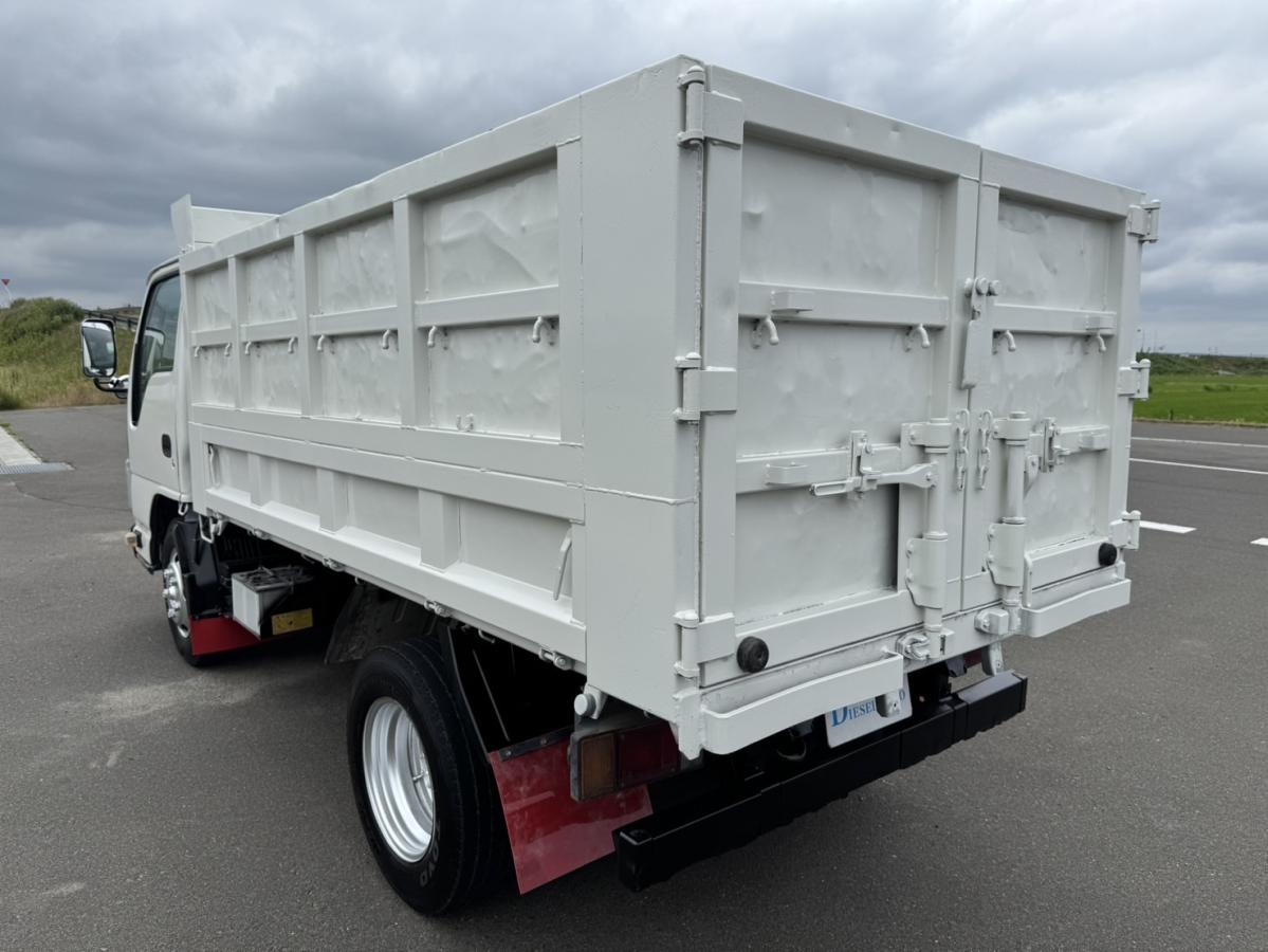 平成24年エルフ深ダンプマニュアル6速あゆみ掛け有|中古トラックの販売・買取・査定のアイナビ