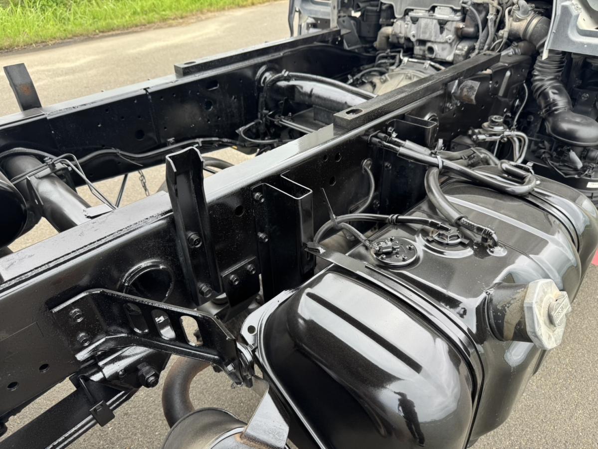 平成24年エルフ深ダンプマニュアル6速あゆみ掛け有|中古トラックの販売・買取・査定のアイナビ