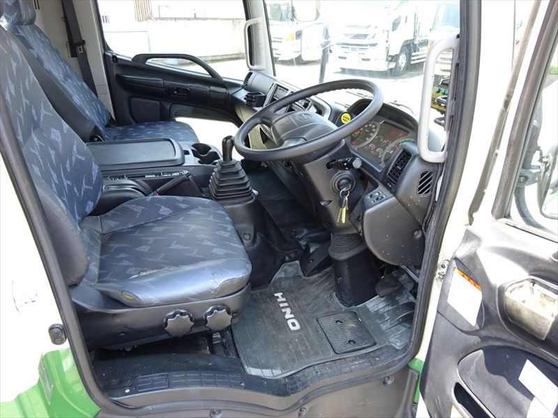 増トン プレス 10.2㎥|中古トラックの販売・買取・査定のアイナビ