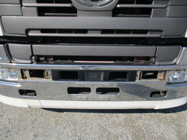 H27年式 プロフィア 3軸 冷蔵冷凍車 格納PG付!!|中古トラックの販売・買取・査定のアイナビ