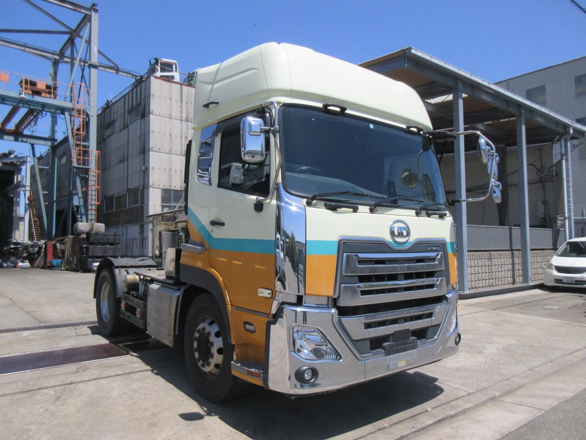 2PGクオン11.5トンハイルーフトラクタ|中古トラックの販売・買取・査定のアイナビ