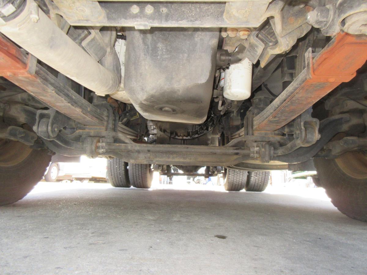 2PGクオン11.5トンハイルーフトラクタ|中古トラックの販売・買取・査定のアイナビ