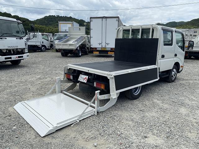 日野 Wキャブ デュトロ|中古トラックの販売・買取・査定のアイナビ