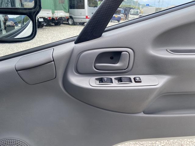 日野 Wキャブ デュトロ|中古トラックの販売・買取・査定のアイナビ