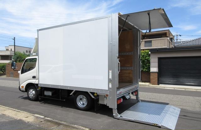 トヨタ バン車 ダイナ|中古トラックの販売・買取・査定のアイナビ