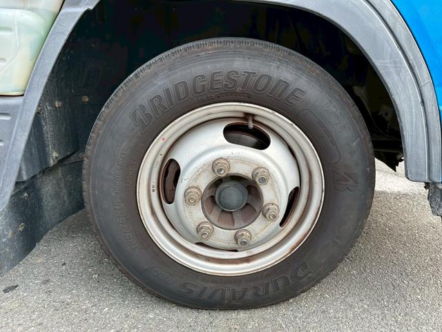 三菱ふそうキャンターガッツ平ボディ|中古トラックの販売・買取・査定のアイナビ