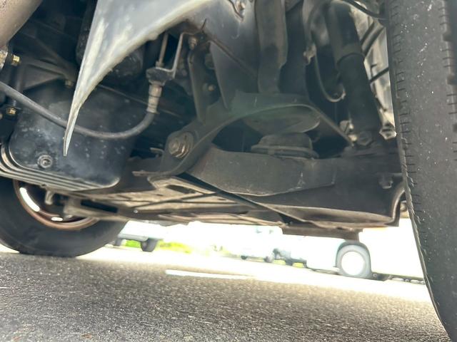 三菱ふそうキャンターガッツ平ボディ|中古トラックの販売・買取・査定のアイナビ