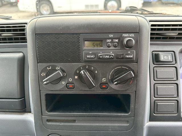 三菱ふそうキャンターガッツ平ボディ|中古トラックの販売・買取・査定のアイナビ