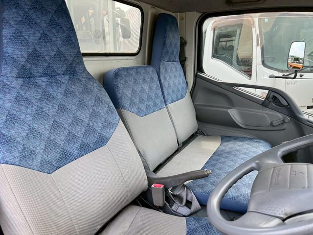 三菱ふそうキャンターガッツ平ボディ|中古トラックの販売・買取・査定のアイナビ