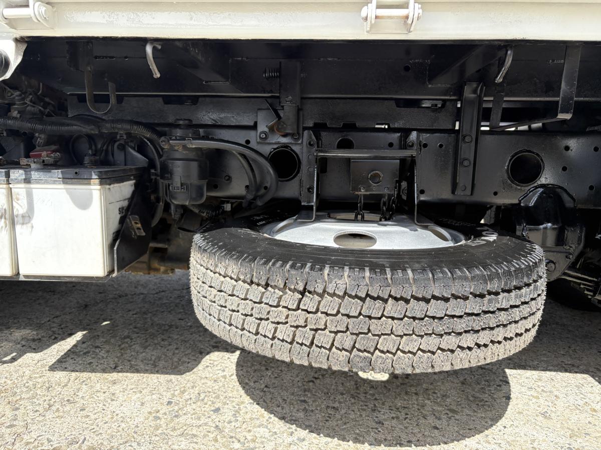 H24 デュトロ 3tダンプ|中古トラックの販売・買取・査定のアイナビ