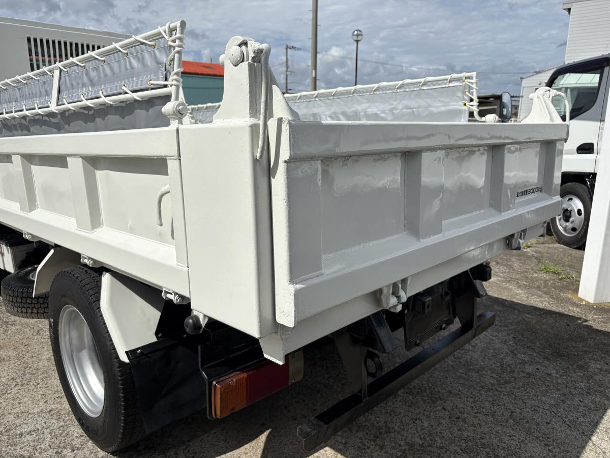 H24 デュトロ 3tダンプ|中古トラックの販売・買取・査定のアイナビ