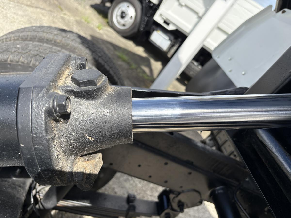 H24 デュトロ 3tダンプ|中古トラックの販売・買取・査定のアイナビ