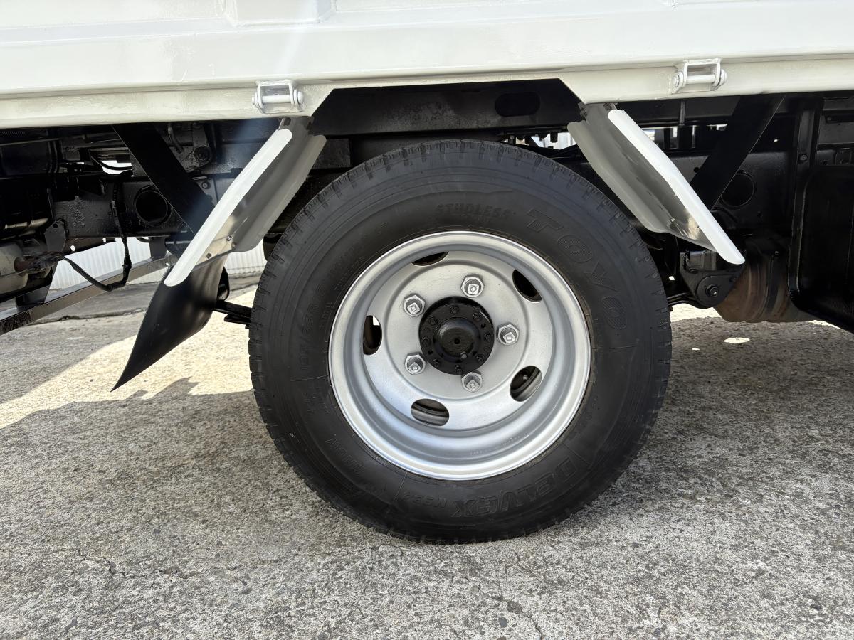 H24 デュトロ 3tダンプ|中古トラックの販売・買取・査定のアイナビ