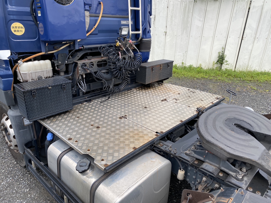 H30年式460馬力ハイルーフトラクタ、車検付|中古トラックの販売・買取・査定のアイナビ