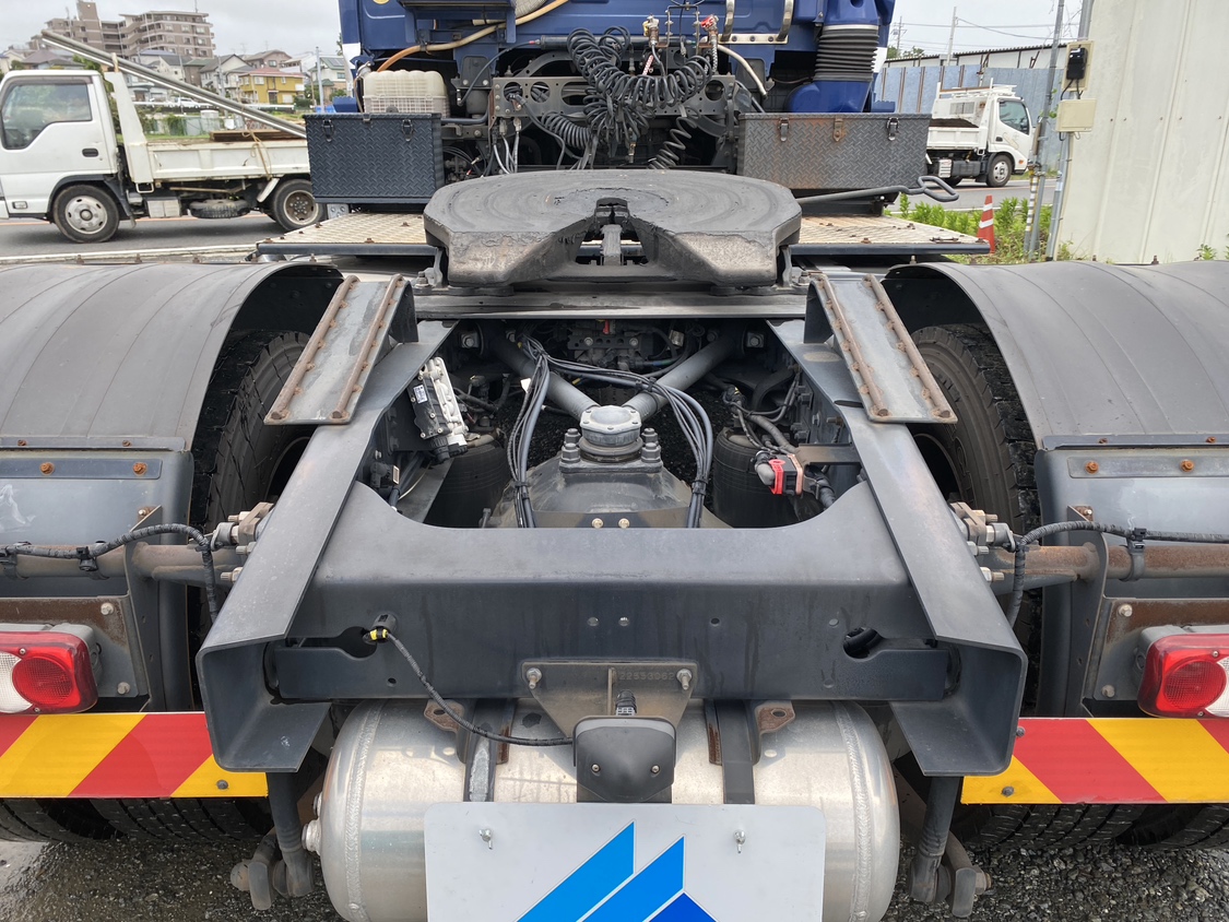 H30年式460馬力ハイルーフトラクタ、車検付|中古トラックの販売・買取・査定のアイナビ