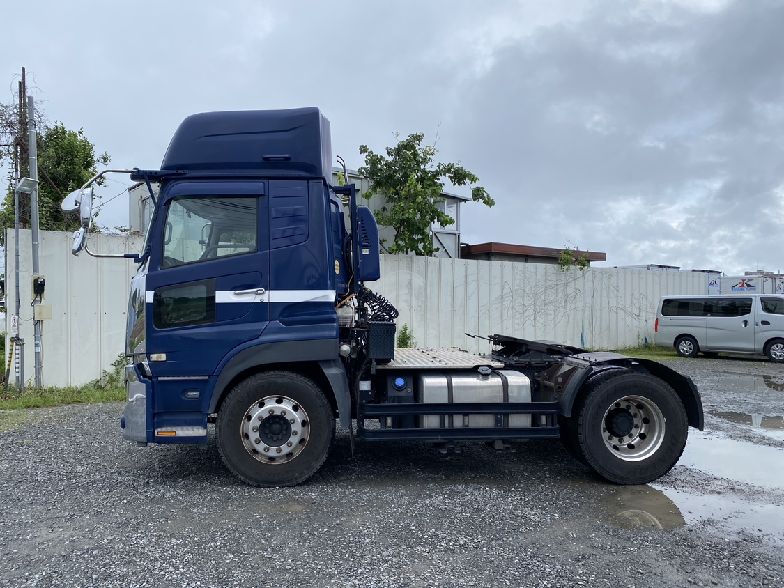 H30年式460馬力ハイルーフトラクタ、車検付|中古トラックの販売・買取・査定のアイナビ