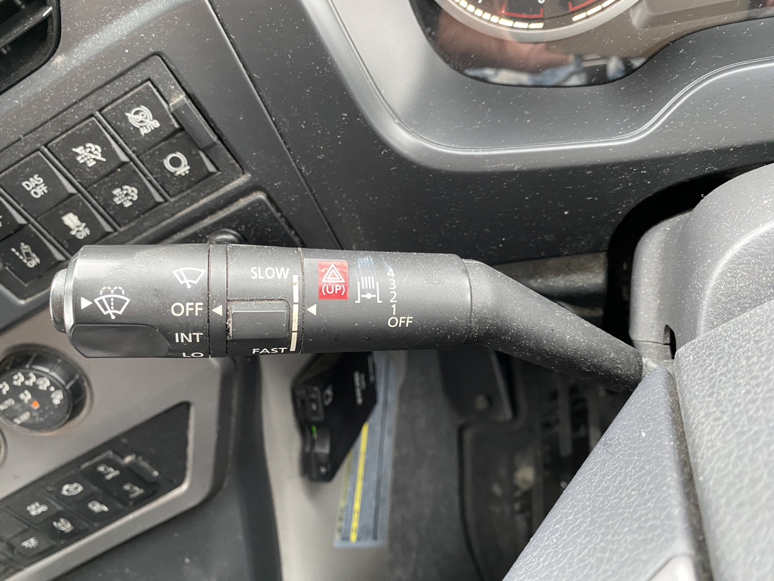 H30年式460馬力ハイルーフトラクタ、車検付|中古トラックの販売・買取・査定のアイナビ