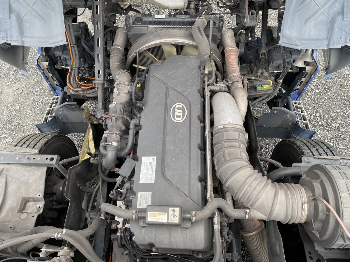 H30年式460馬力ハイルーフトラクタ、車検付|中古トラックの販売・買取・査定のアイナビ