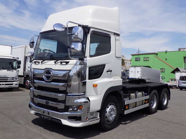 日野2DG-SS1EKHAダブルヘッド第五輪荷重18t|中古トラックの販売・買取・査定のアイナビ